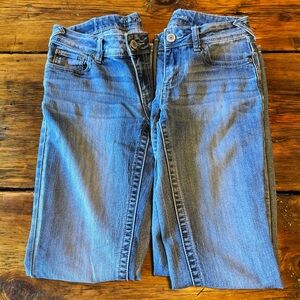 Woman’s Jeans by Maurices